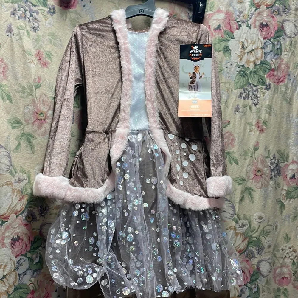 Halloween costume Deer dress up